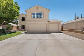 816 Toadlena Meadows Drive NE 