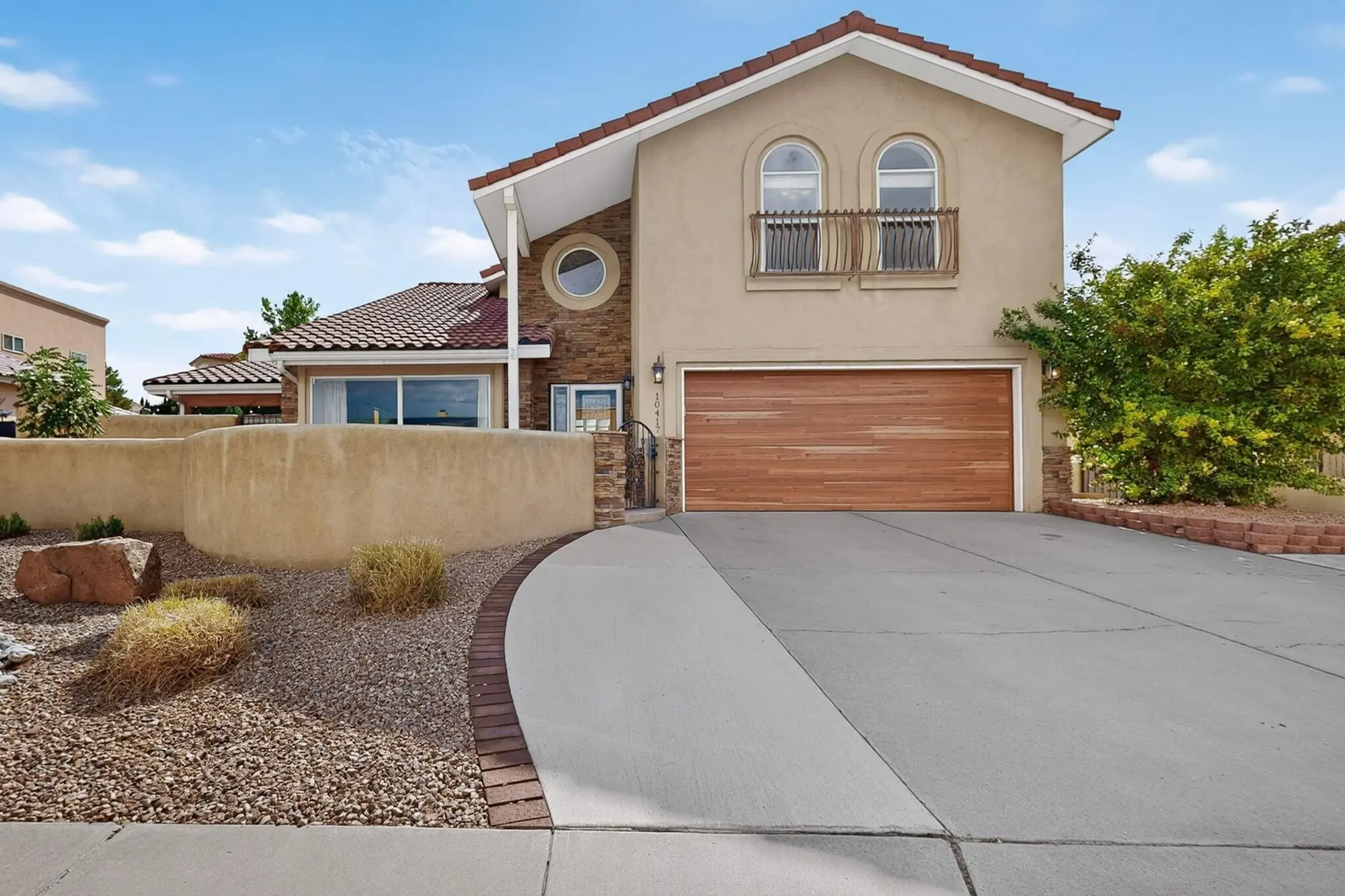 10417 Vista Del Sol Drive NW
