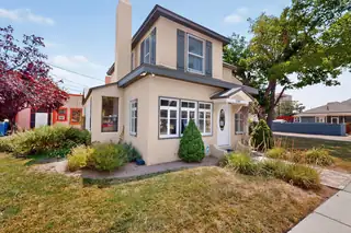 1100 Tijeras Avenue NW 