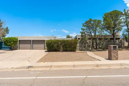 8901 Osuna Road NE, Albuquerque