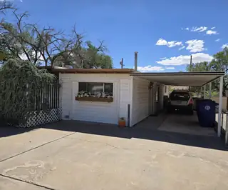 2909 Graceland Drive NE 