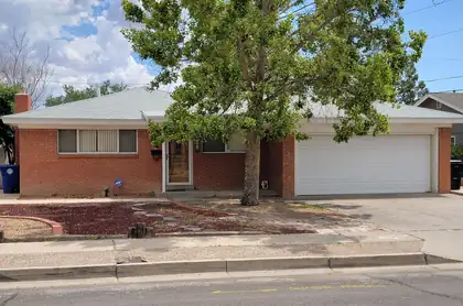 8424 Palo Duro Avenue NE, Albuquerque