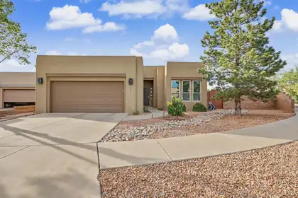 7427 Enchanted Sky Lane NE, Albuquerque