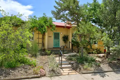 300 Tulane Place NE, Albuquerque 