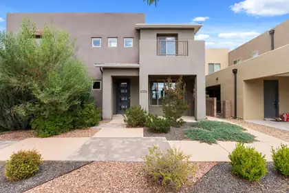 6326 Vista Del Bosque Drive NW, Albuquerque