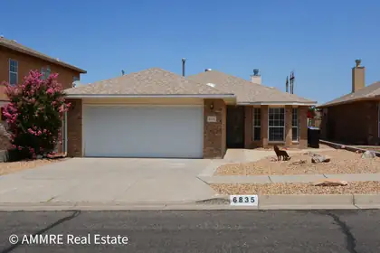 6835 Forest Hills Drive NE, Albuquerque