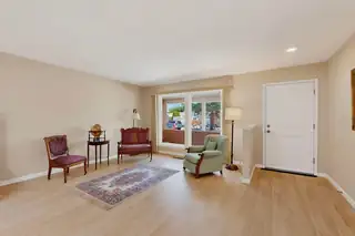 10009 Trevino Loop NW 