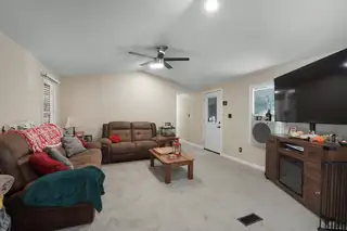 312 Coyote Lane SE 