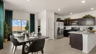 4 Seguro Court NW 