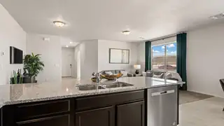 4 Seguro Court NW 