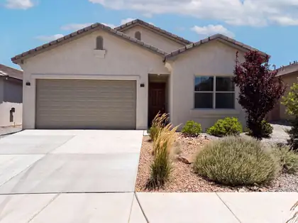 2032 Lobo Trot Court SE, Albuquerque