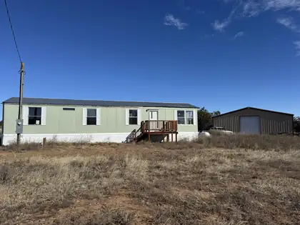 4 B Lois Court, Edgewood