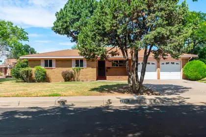2901 Avenida Nevada NE, Albuquerque 