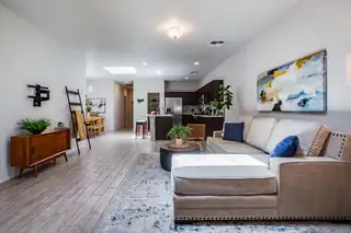 6129 Strand Loop SE 