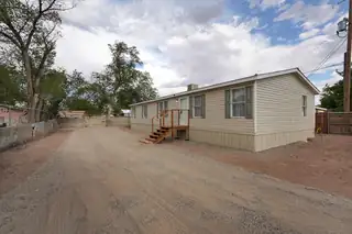 2106 Perry Road SW 