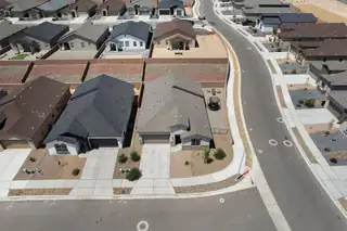2901 Tierra Del Sol Avenue NE 