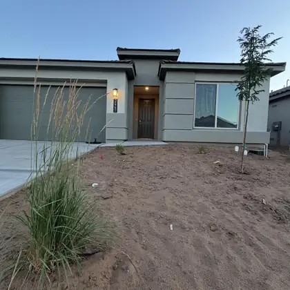 2452 Marble Avenue NE, Rio Rancho