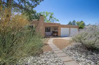 3504 Calle Del Ranchero NE 