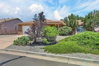 7221 Sunlight Peak Drive NE 