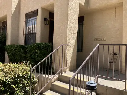 10253 Las Casitas Court NE, Albuquerque