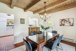 847 W La Entrada 