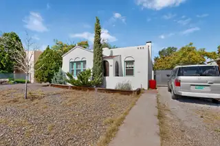 219 Vassar Drive SE 