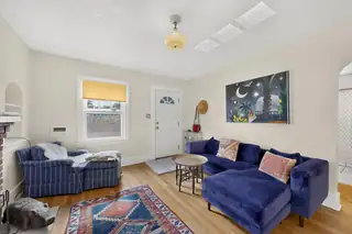 219 Vassar Drive SE 