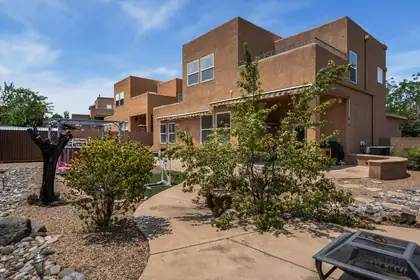 7100 Glyndon Trail NW, Albuquerque