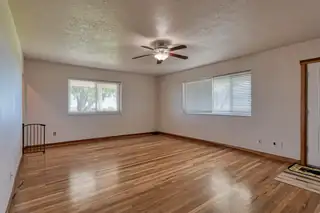 391 W Howell Road 