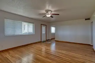 391 W Howell Road 