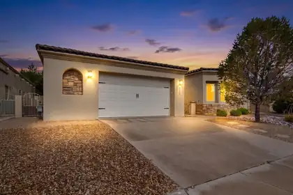 8200 Grape Harvest Court NE, Albuquerque