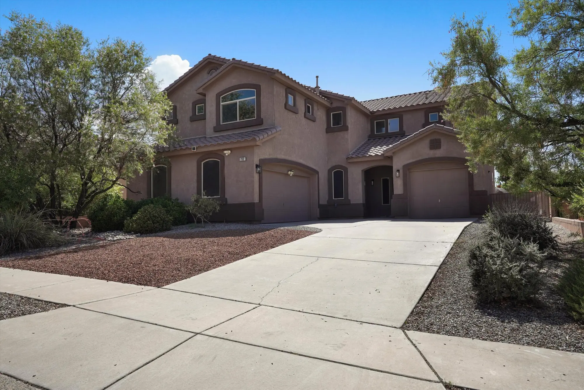 2132 Las Brisas Circle SE