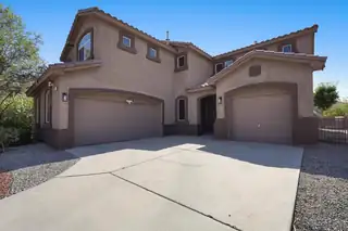2132 Las Brisas Circle SE 