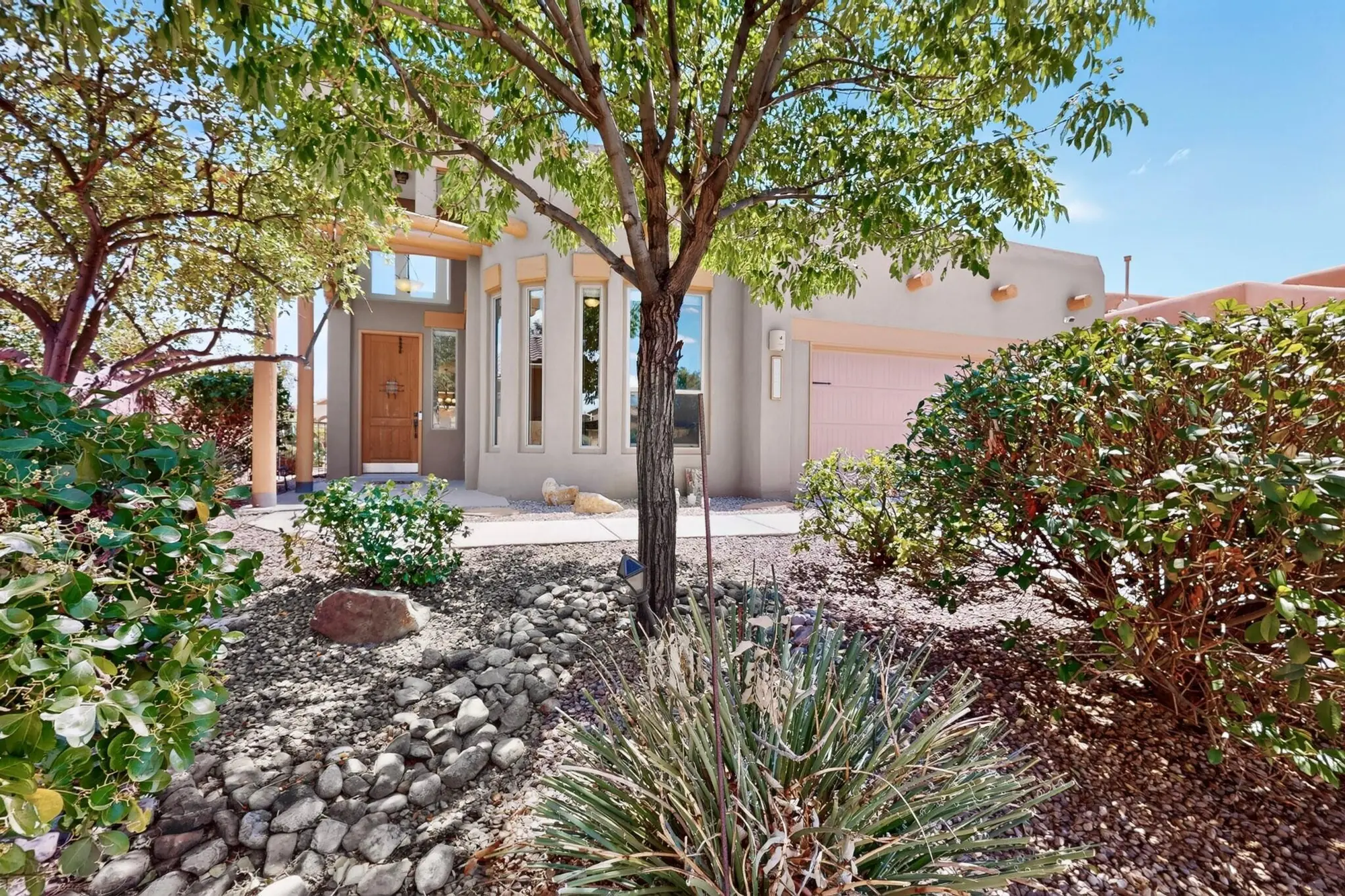 1211 Goodwin Drive