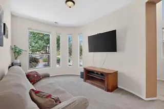 1211 Goodwin Drive 