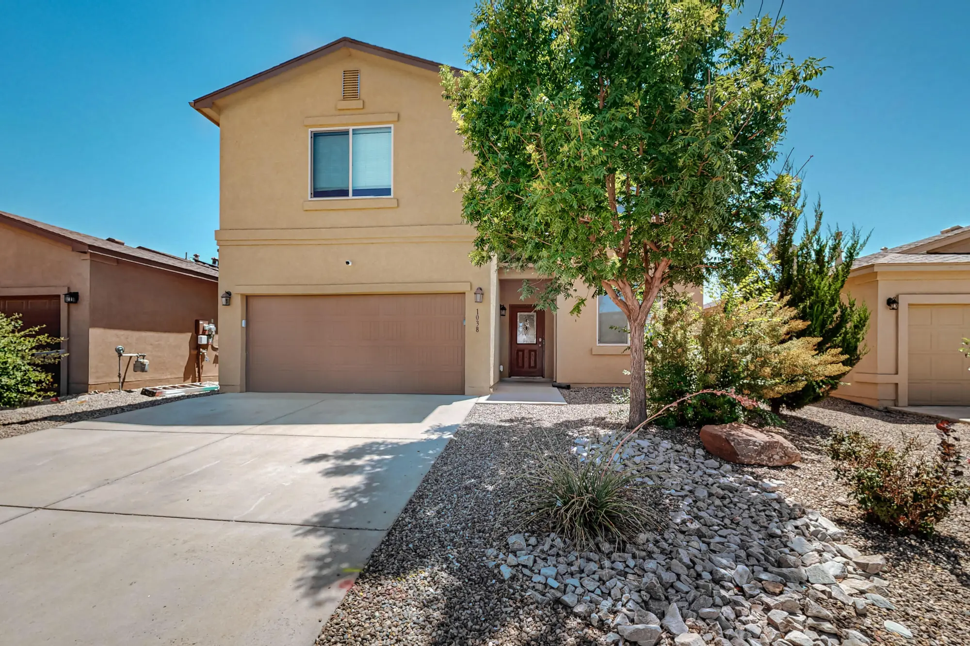 1038 Desert Sunflower Drive NE