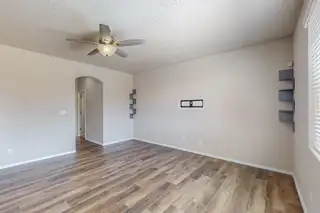 1038 Desert Sunflower Drive NE 