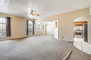 2040 Clearwater Loop NE 