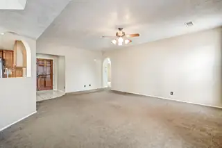 2040 Clearwater Loop NE 