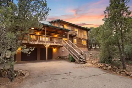 9 El Gallo Road, Cedar Crest