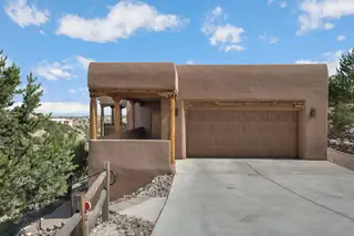 7 Sunrise Drive 