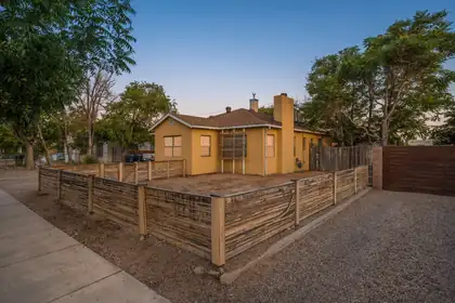 1920 Lead Avenue SE, Albuquerque