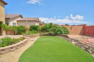 541 Loma Linda Loop NE 