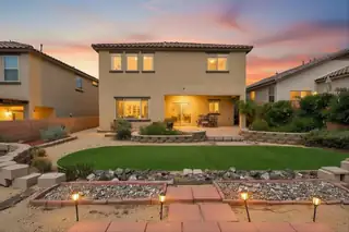 541 Loma Linda Loop NE 