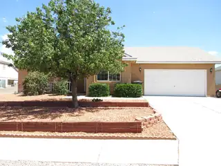 7017 Concord Hills Loop NE 