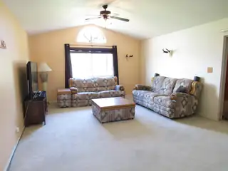 7017 Concord Hills Loop NE 