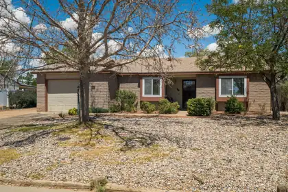 680 Bhutan Drive SE, Rio Rancho