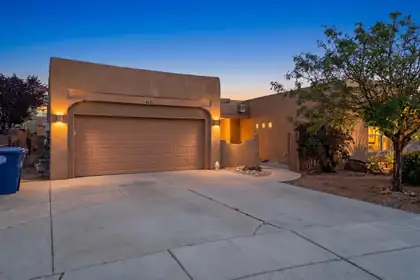 4625 Arlington Avenue NW, Albuquerque
