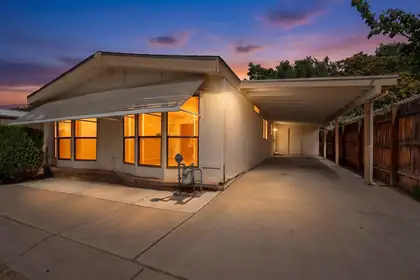 8524 River Street NE, Albuquerque