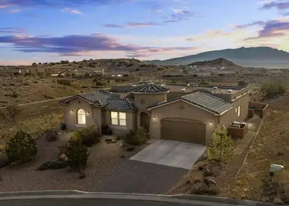 5518 Desert Sky Court NE, Rio Rancho